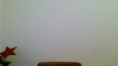 fuckmales21 online show from December 18, 7:09 pm