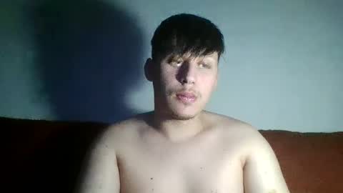 fuckmales21 online show from March 29, 6:52 pm