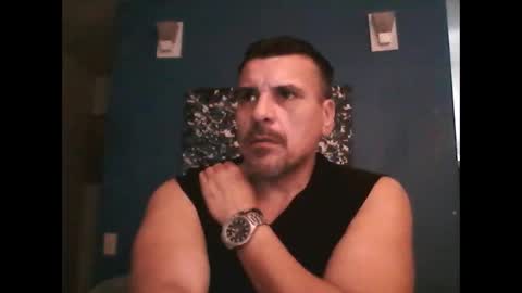 fuego1ento22 online show from April 4, 9:01 pm