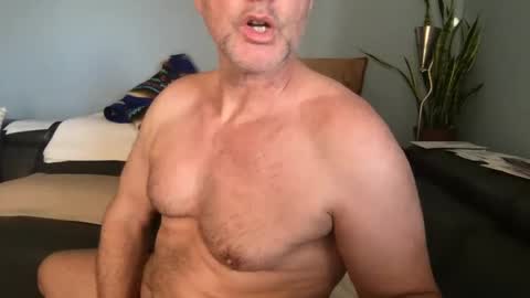 Gregorio online show from February 22, 1:11 am