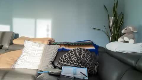 Gregorio online show from January 12, 12:16 am