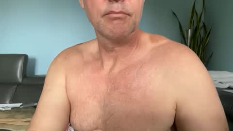 Gregorio online show from April 12, 11:43 pm