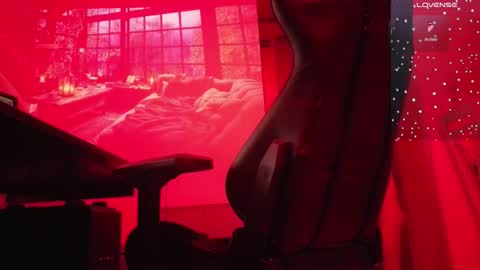 Snapshot of fullartofsex chatting on November 5, 6:30 pm FullArtOfSex online show from November 5, 6:30 pm