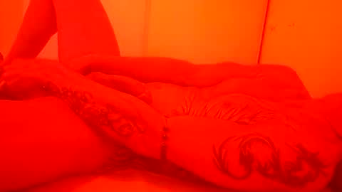 Snapshot of fullartofsex chatting on November 26, 7:20 am FullArtOfSex online show from November 26, 7:20 am