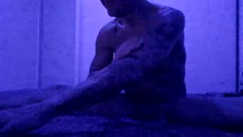 Snapshot of fullartofsex chatting on January 15, 6:55 pm FullArtOfSex online show from January 15, 6:55 pm