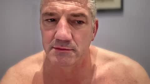 Snapshot of fullback_15 chatting on February 20, 4:07 pm fullback_15 online show from February 20, 4:07 pm