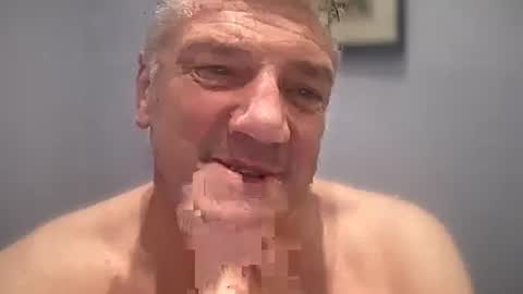 Snapshot of fullback_15 chatting on March 21, 12:32 pm fullback_15 online show from March 21, 12:32 pm