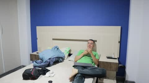 Sammygirl  tommy guy friends with benefits online show from December 4, 11:24 pm