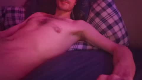 Snapshot of fundude1993 chatting on February 28, 9:23 pm fundude1993 online show from February 28, 9:23 pm