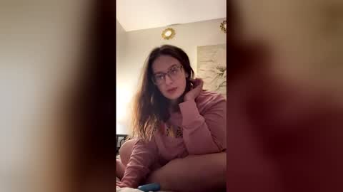 Linnys Palace online show from February 10, 2:59 am