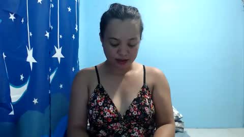 MAE online show from April 18, 12:31 pm