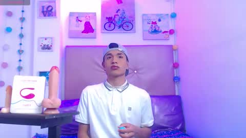 funny_and_horny online show from November 28, 4:26 am