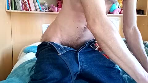 Italian men online show from December 16, 9:46 am