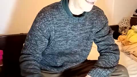 Italian men online show from December 15, 9:46 am