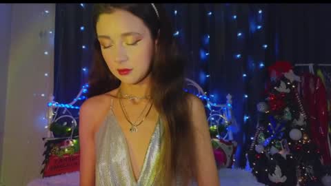 Tiffany online show from December 25, 10:05 pm