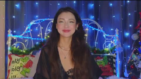 Tiffany online show from January 9, 12:25 am