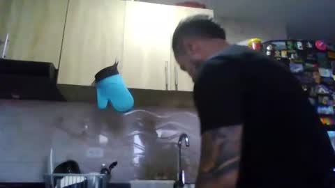 Zanty online show from January 3, 6:57 pm