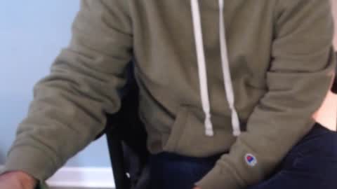 Snapshot of funnyme1234 chatting on February 17, 6:25 pm jerry online show from February 17, 6:25 pm