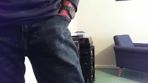 Snapshot of funslimguy chatting on February 5, 2:43 pm Funslimguy online show from February 5, 2:43 pm