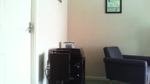 Snapshot of funslimguy chatting on February 21, 11:33 am Funslimguy online show from February 21, 11:33 am