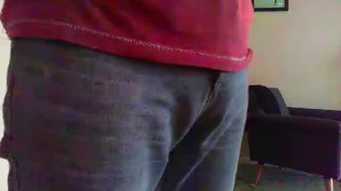 Snapshot of funslimguy chatting on February 23, 4:37 pm Funslimguy online show from February 23, 4:37 pm