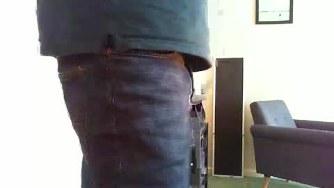 Snapshot of funslimguy chatting on February 27, 3:45 pm Funslimguy online show from February 27, 3:45 pm