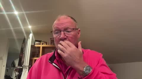 Snapshot of funtime88888 chatting on December 22, 4:15 pm funtime88888 online show from December 22, 4:15 pm