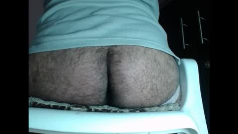 Snapshot of furryassholexx chatting on October 5, 1:31 pm FurryAss online show from October 5, 1:31 pm