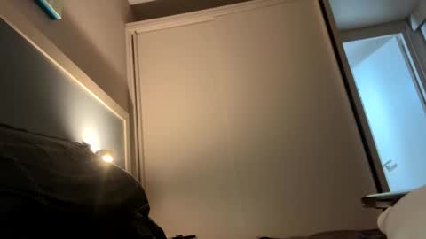 fvmendoza online show from December 15, 6:17 am