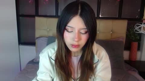 Snapshot of fyreandfox_ chatting on November 26, 8:21 pm FIRE AND FOX online show from November 26, 8:21 pm