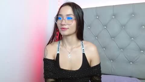 Victoria online show from December 16, 12:10 pm