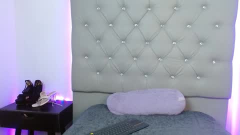 Victoria online show from February 19, 4:19 am