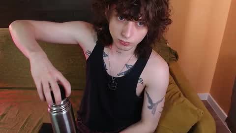 Ian online show from March 29, 8:47 am