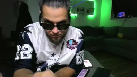 Snapshot of g__host chatting on November 24, 5:07 am Jax online show from November 24, 5:07 am