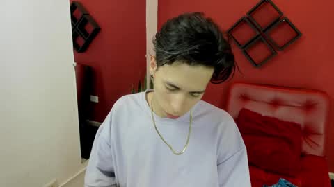 Snapshot of gaarataihen1 chatting on December 4, 11:52 am Gaara online show from December 4, 11:52 am