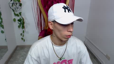 Snapshot of gaarataihen1 chatting on January 23, 12:19 pm Gaara online show from January 23, 12:19 pm