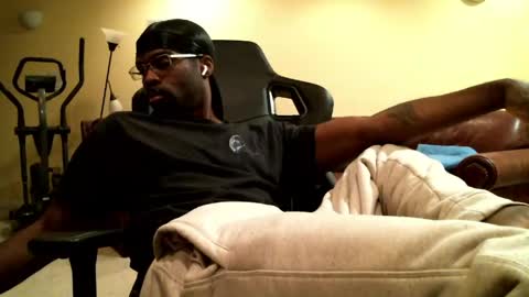 James online show from April 25, 3:31 am