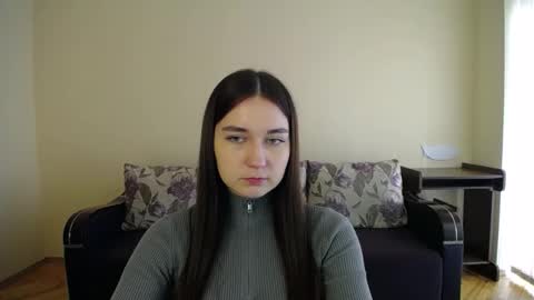Jaklin online show from December 14, 8:45 am