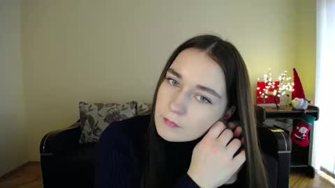 Jaklin online show from December 15, 8:30 am
