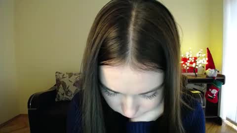 Jaklin online show from December 15, 11:45 am