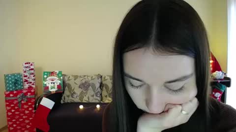 Jaklin online show from December 17, 10:01 am