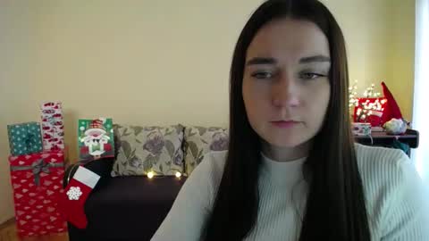Jaklin online show from December 19, 9:51 am