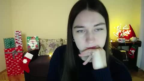 Jaklin online show from December 24, 2:22 pm