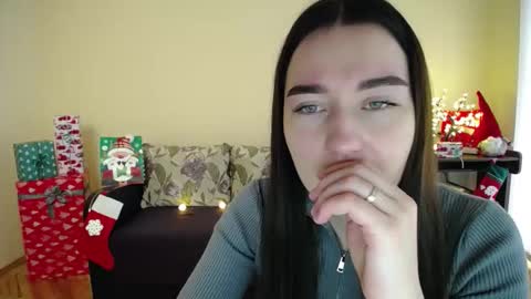 Jaklin online show from December 28, 10:36 am