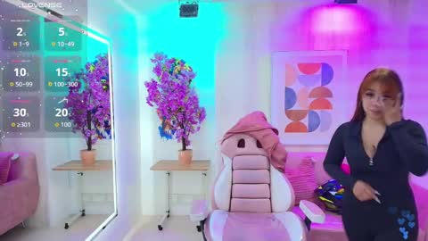 gabby_evanns online show from November 17, 12:22 pm