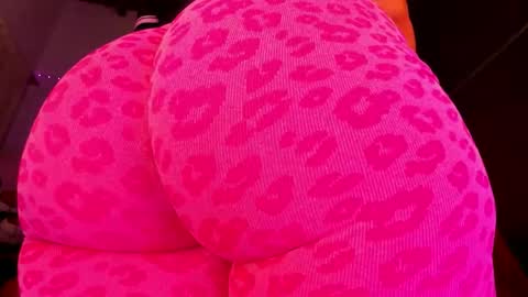Snapshot of gabby_haze chatting on April 22, 4:48 am G A B R I E L A online show from April 22, 4:48 am