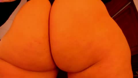 Snapshot of gabby_haze chatting on June 28, 8:48 pm G A B R I E L A online show from June 28, 8:48 pm