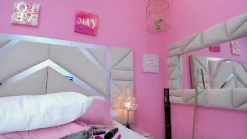 Gabby online show from June 25, 12:32 am