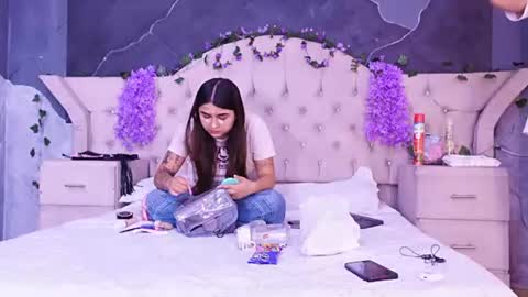 Snapshot of gabbyanddominic chatting on July 11, 12:30 pm Gabby And Dominic online show from July 11, 12:30 pm