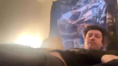 yeeah online show from March 4, 11:40 am